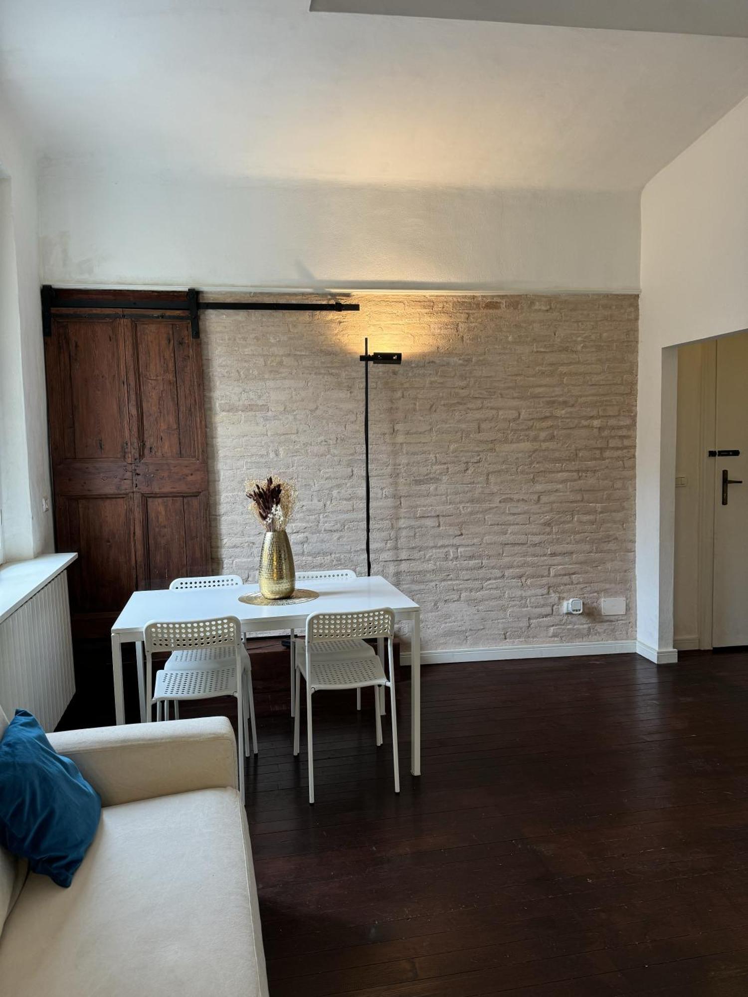 Maison Leone Apartment Равена Екстериор снимка