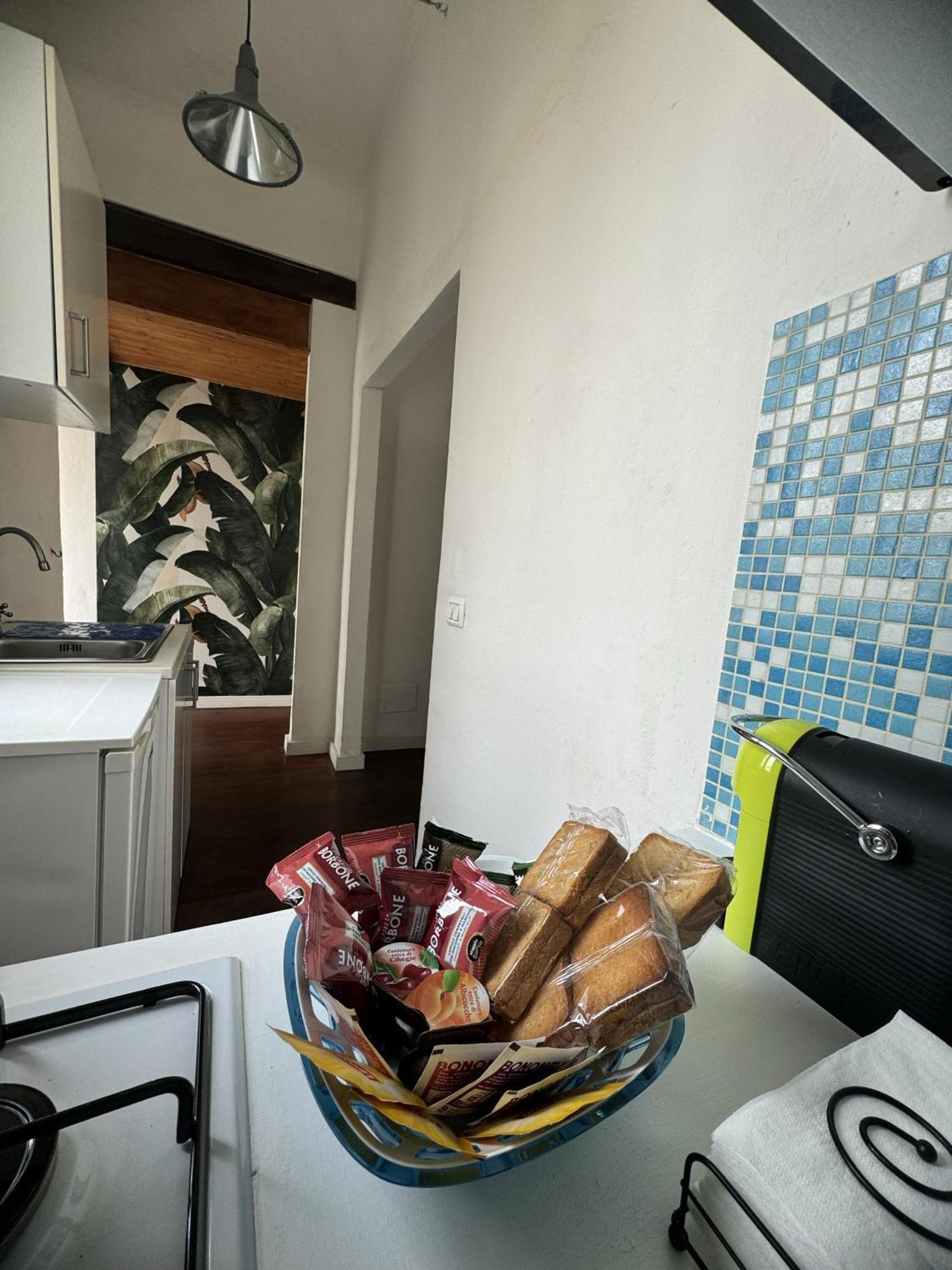 Maison Leone Apartment Равена Екстериор снимка